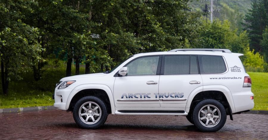  Arctic Trucks Lexus LX570 AT33 (URJ200) 2012 года  (фото 7 из 7)